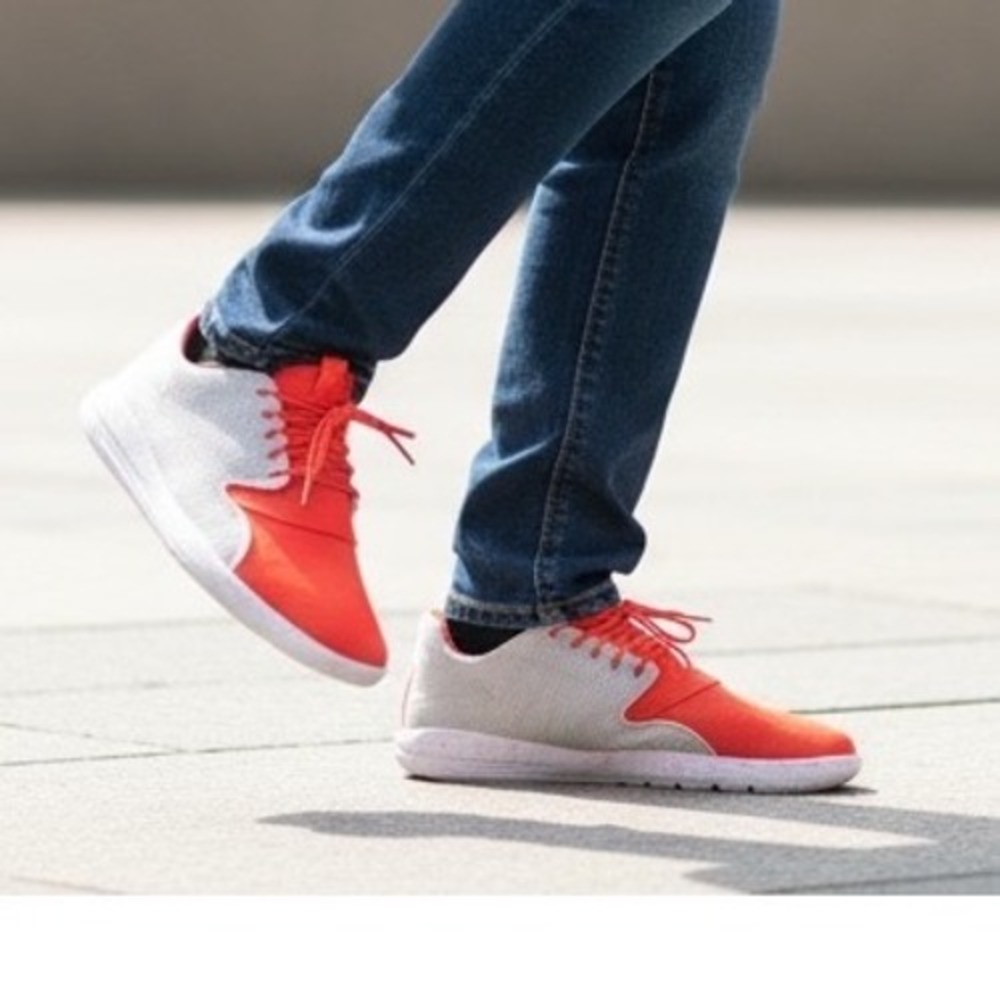 Nike Jordan Eclipse Mens Sneakers 8.5 Bright Mango Silver Speckled Shoes